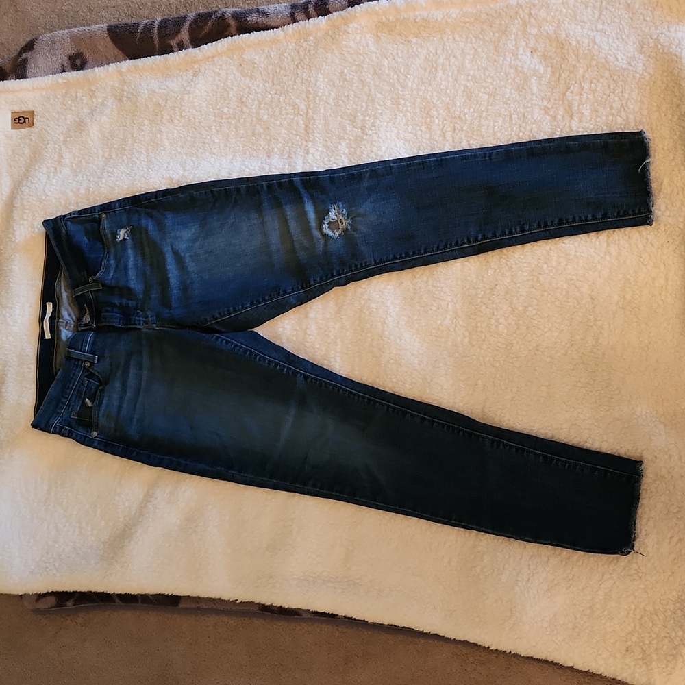 Levis Women's Curvy Skinny Stretch Jeans Size 30 Dark Blue Distressed Denim
